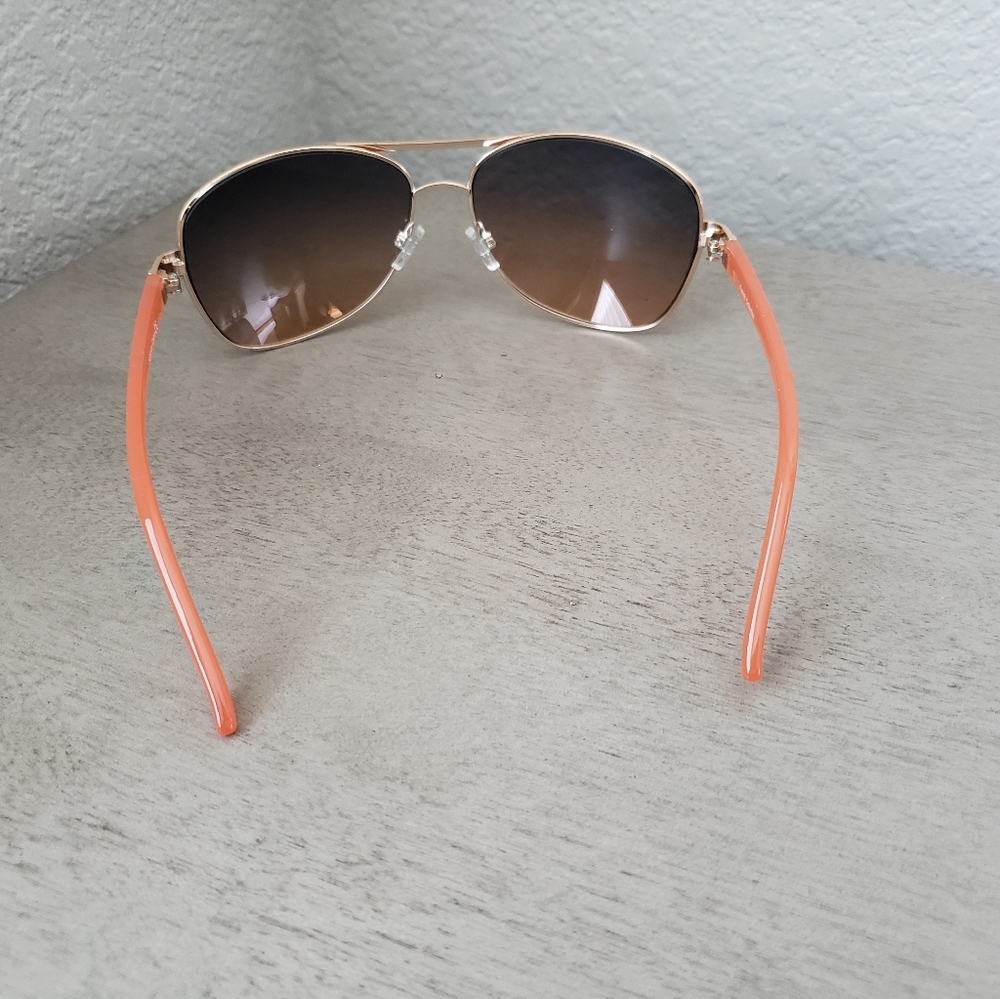 Sunglasses - Picture 3 of 3